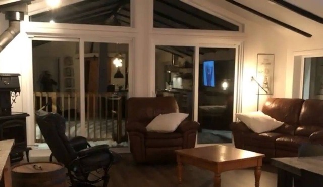 Rustic Chic Cottage in Saint-Charles-de-Bourget