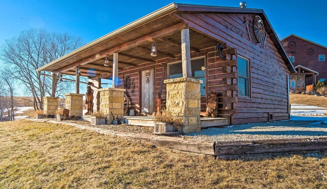 Secluded Powersville Cabin: 25 Mi to Lake Paho! in Powersville