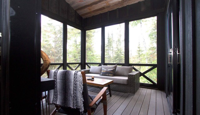 Ski, Golf, Trails, Winery, Lake View, Lutsen, Grand Marias - Sleeps 8 in Lutsen
