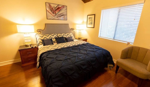 Spacious home in Anaheim 2bedrooms,2.5bathrooms -Ideal for corporate housing in Anaheim