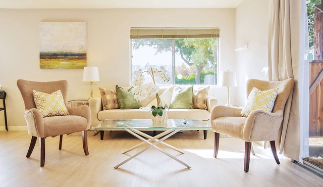 Spacious Mountain View DT 3BR Gem Great for Work & Family in Mountain View