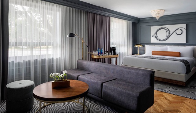 The Drake Oak Brook, Autograph Collection in Oak Brook