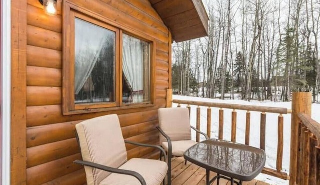 The White Tail Cabin - Bear Creek Cabins in Winfield