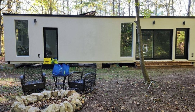 Unique Off-Grid Getaway- Come Stay &Explore! in Toronto