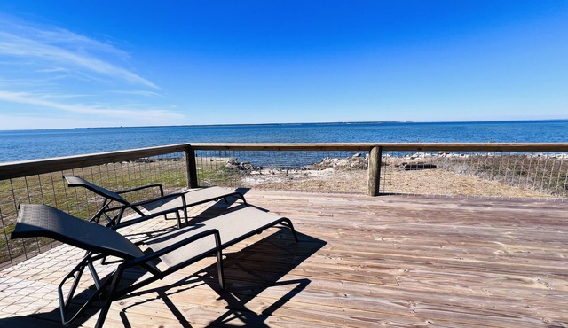 Unique Rustic Cabin Experience on Escambia Bay in Milton