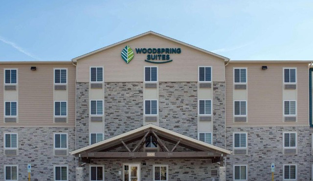 WoodSpring Suites Chicago Tinley Park in Tinley Park