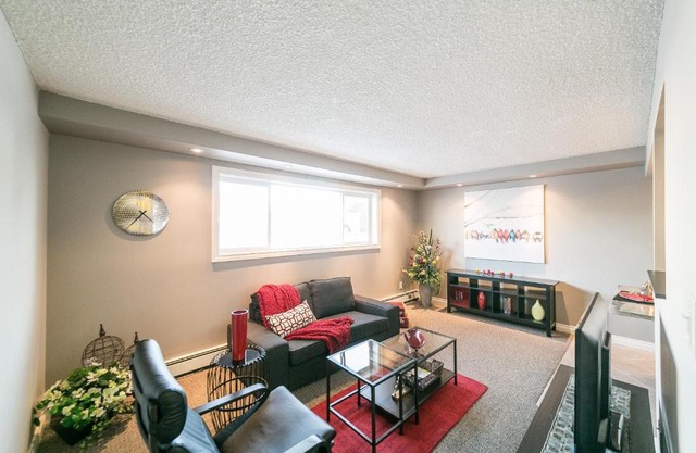 McKinnon Pointe #105 in Edmonton