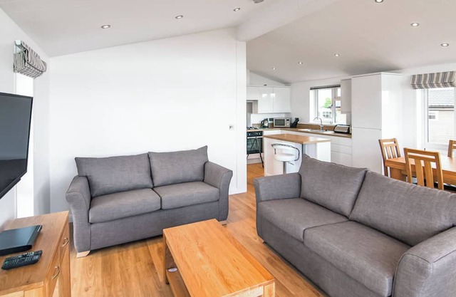 Accommodation Carnmenellis Nr Falmouth 