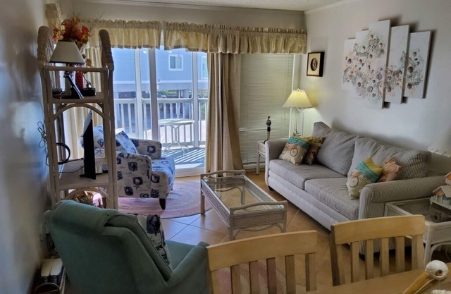 Pelicans Watch 110, Oceanview 3 Bedroom in Myrtle Beach