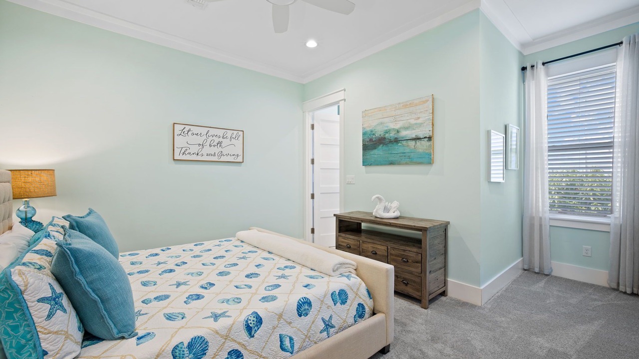 Photo of Bedroom in Holiday Isle