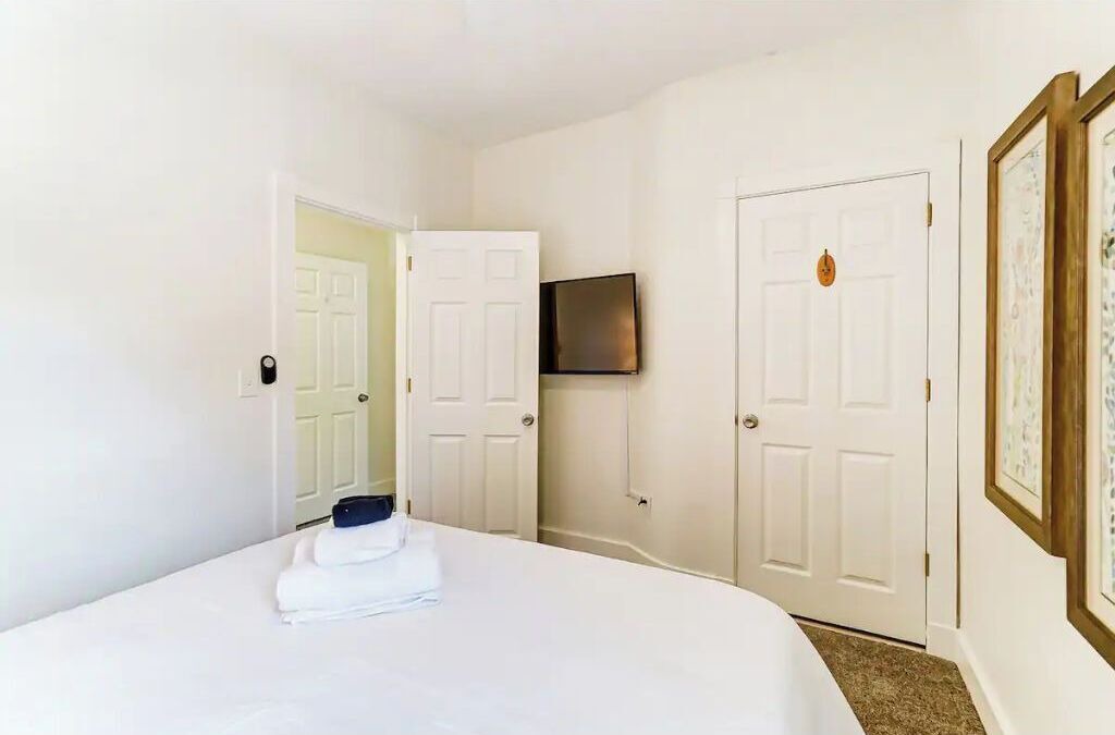 Photo of Bedroom in Hyde Park