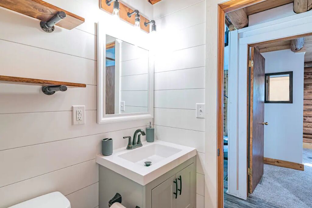 Photo of Bathroom in Wisconsin Dells
