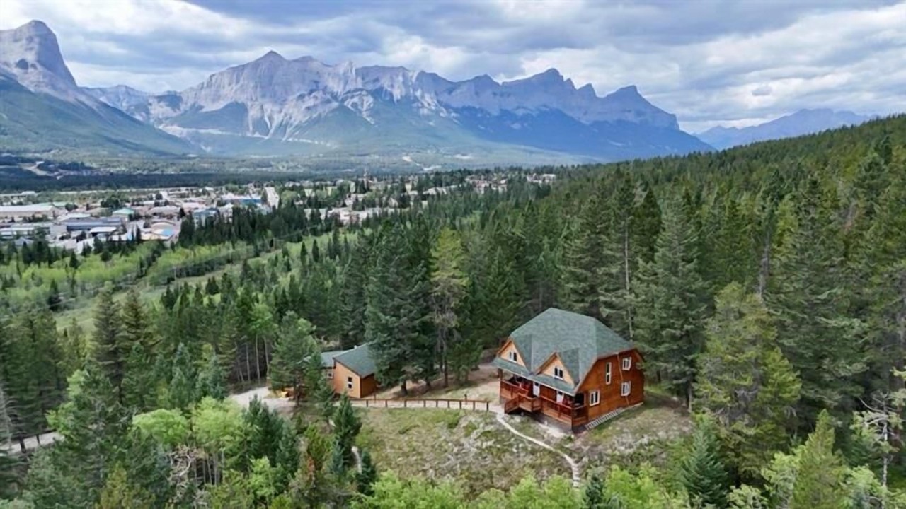 Photo of Outdoor in Canmore