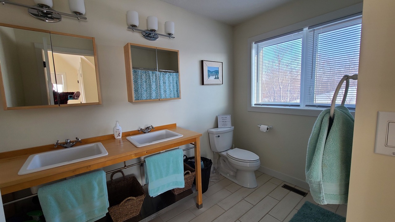 Photo of Bathroom in Rochon Sands