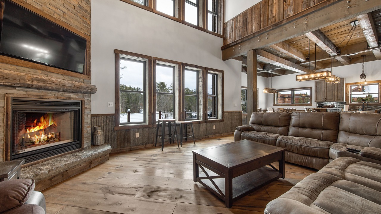 Photo of Livingroom in Warrensburg