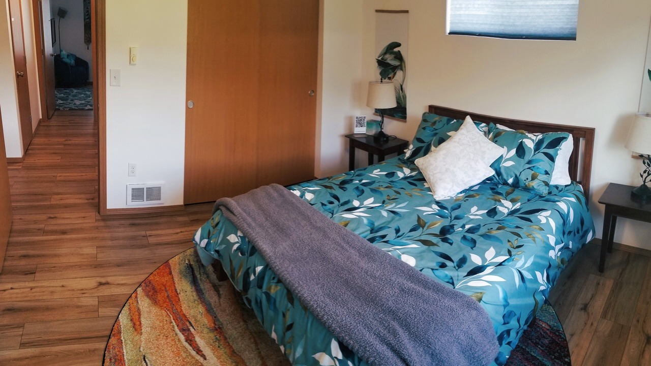 Photo of Bedroom in Grayland