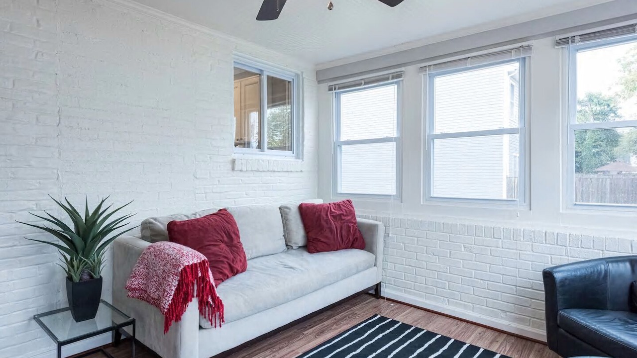Photo of Livingroom in Old Town West