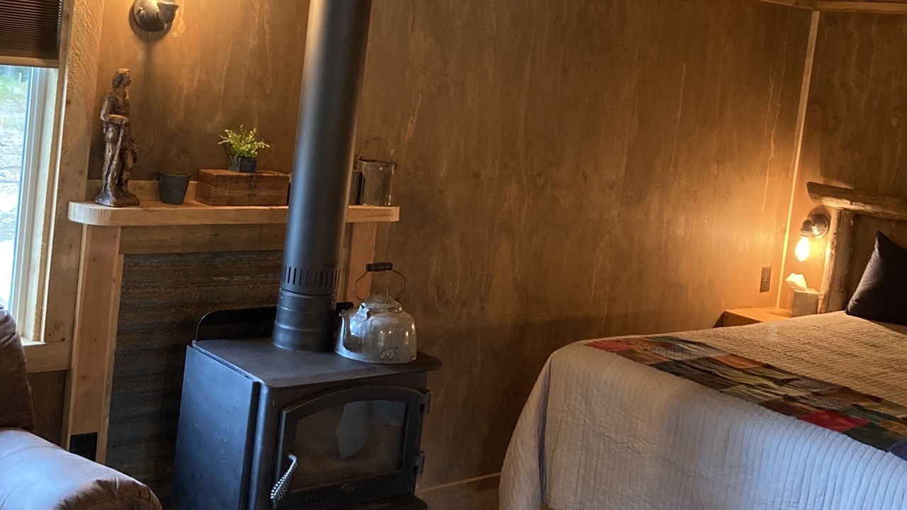 Photo of Bedroom in Leavenworth