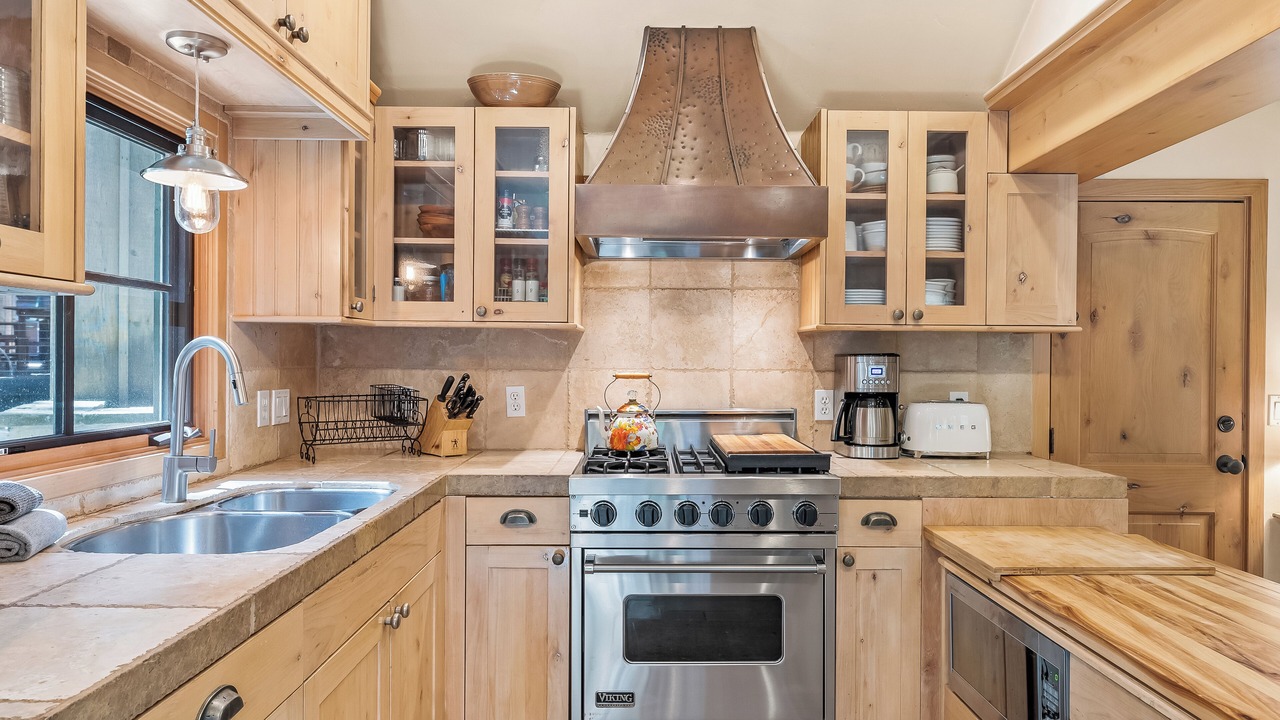 Photo of Kitchen in Sundance