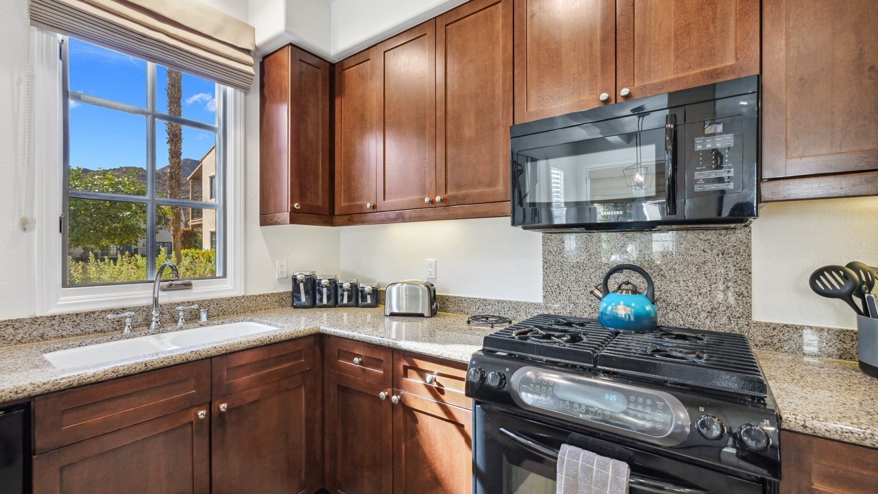 Photo of Kitchen in La Quinta