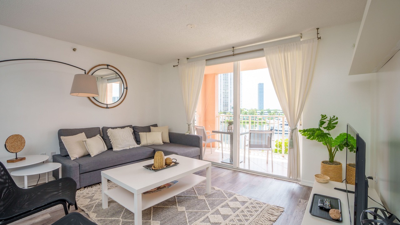 Photo of Livingroom in Aventura