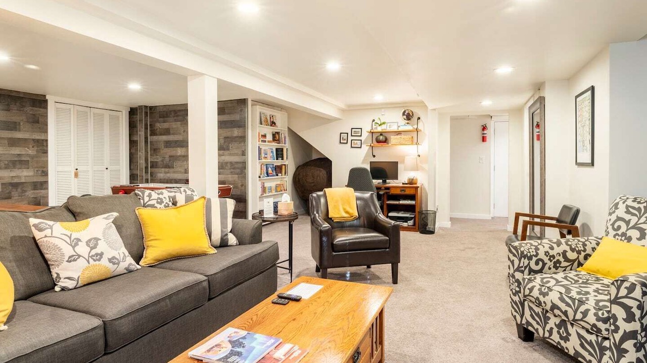 Photo of Bedroom in Mill Creek