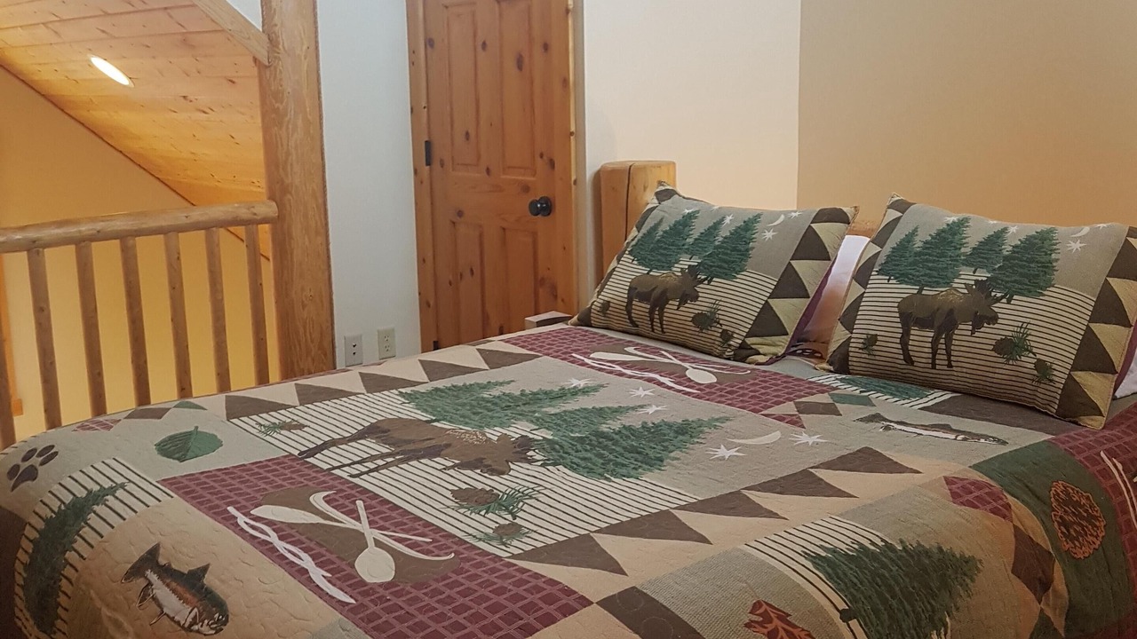 Photo of Bedroom in Klamath Falls