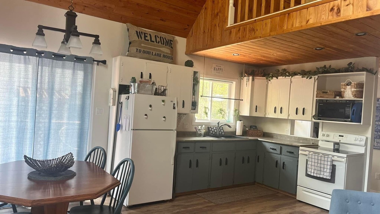 Photo of Kitchen in Glaslyn