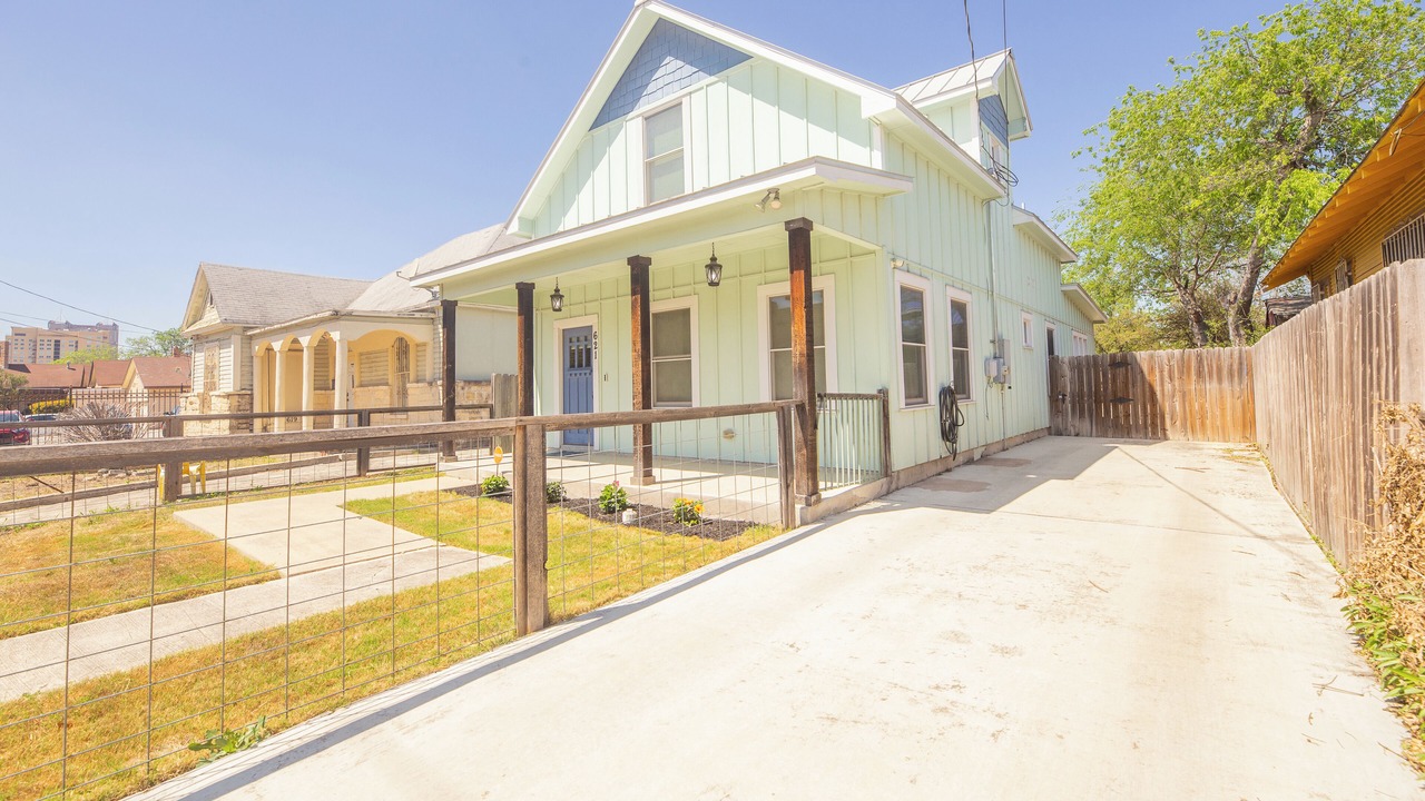 Photo of Outdoor in Near East Side