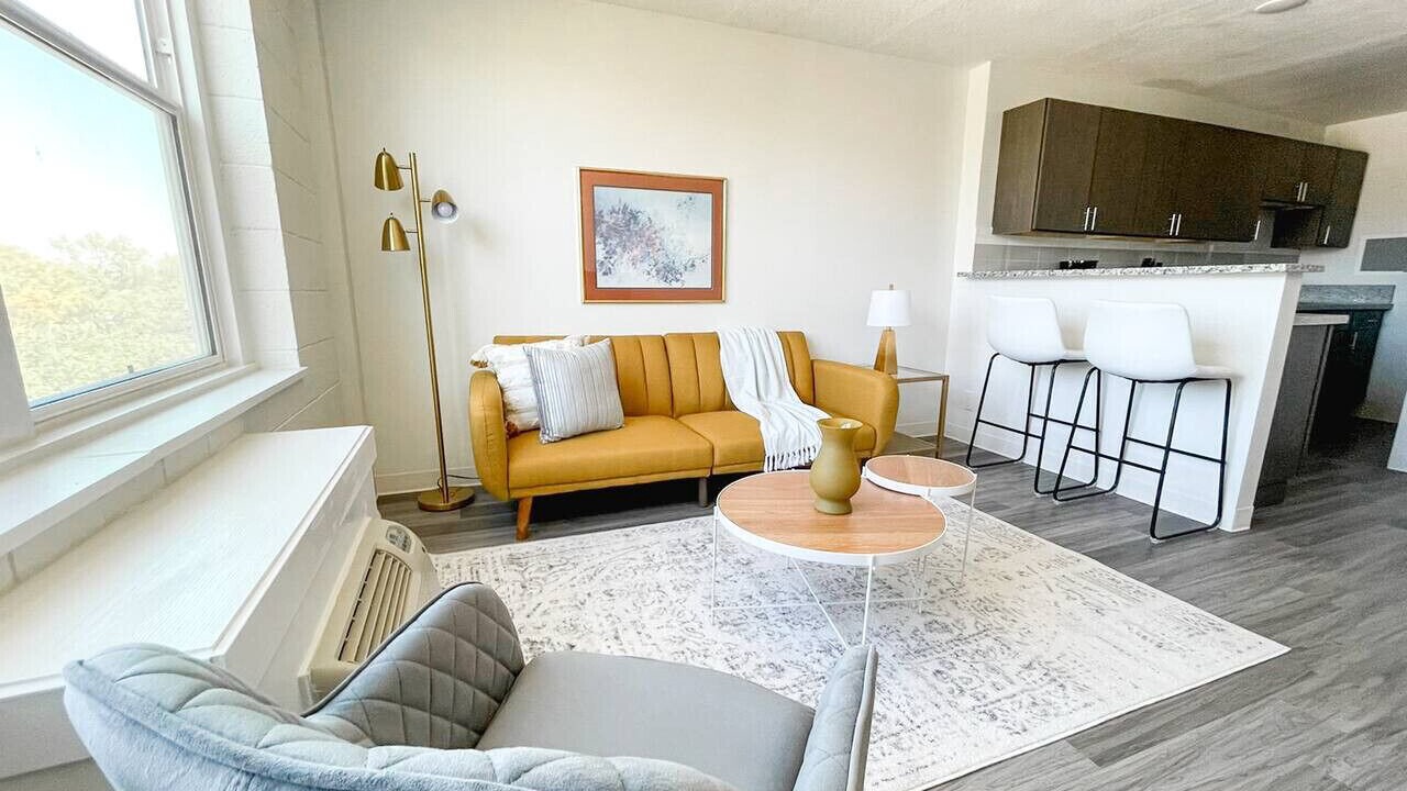 Photo of Livingroom in Corryville