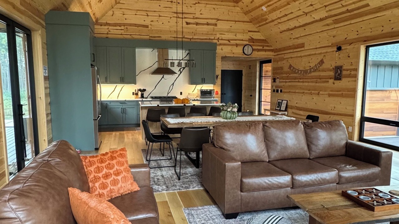 Photo of Livingroom in Adams