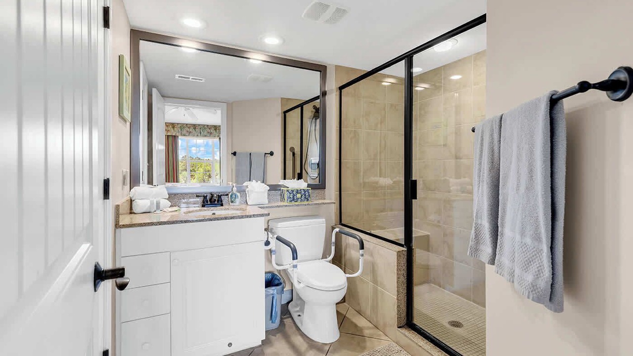 Photo of Bathroom in North Litchfield Beach