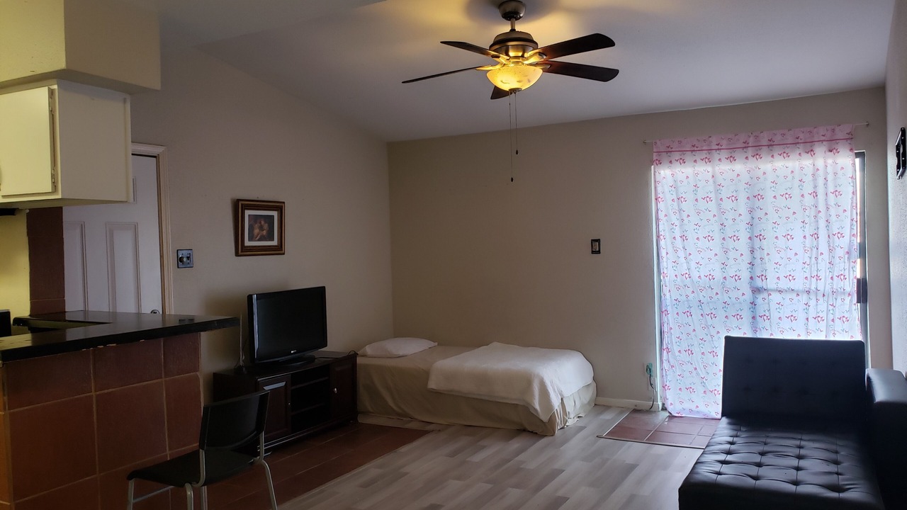 Photo of Bedroom in Clodine