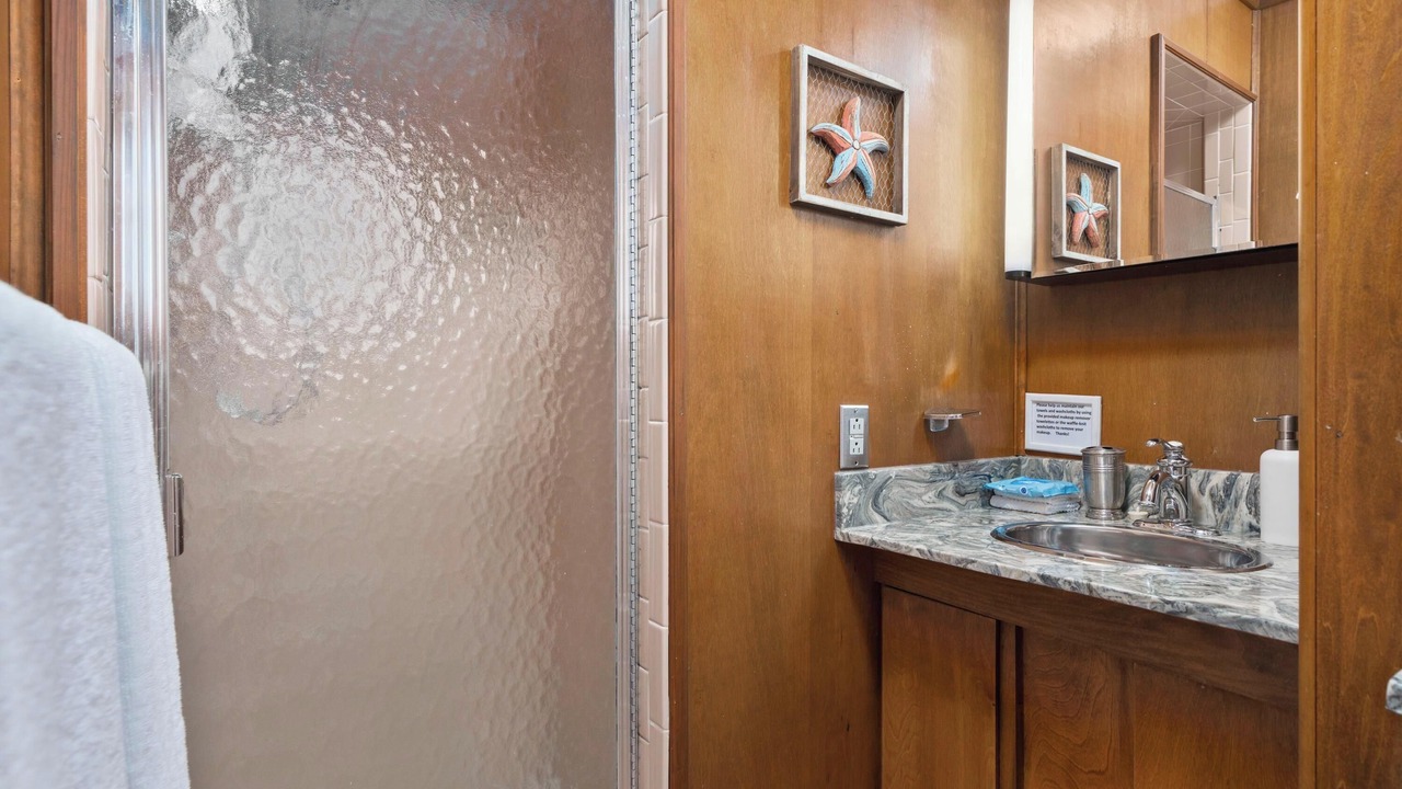 Photo of Bathroom in Rockwell