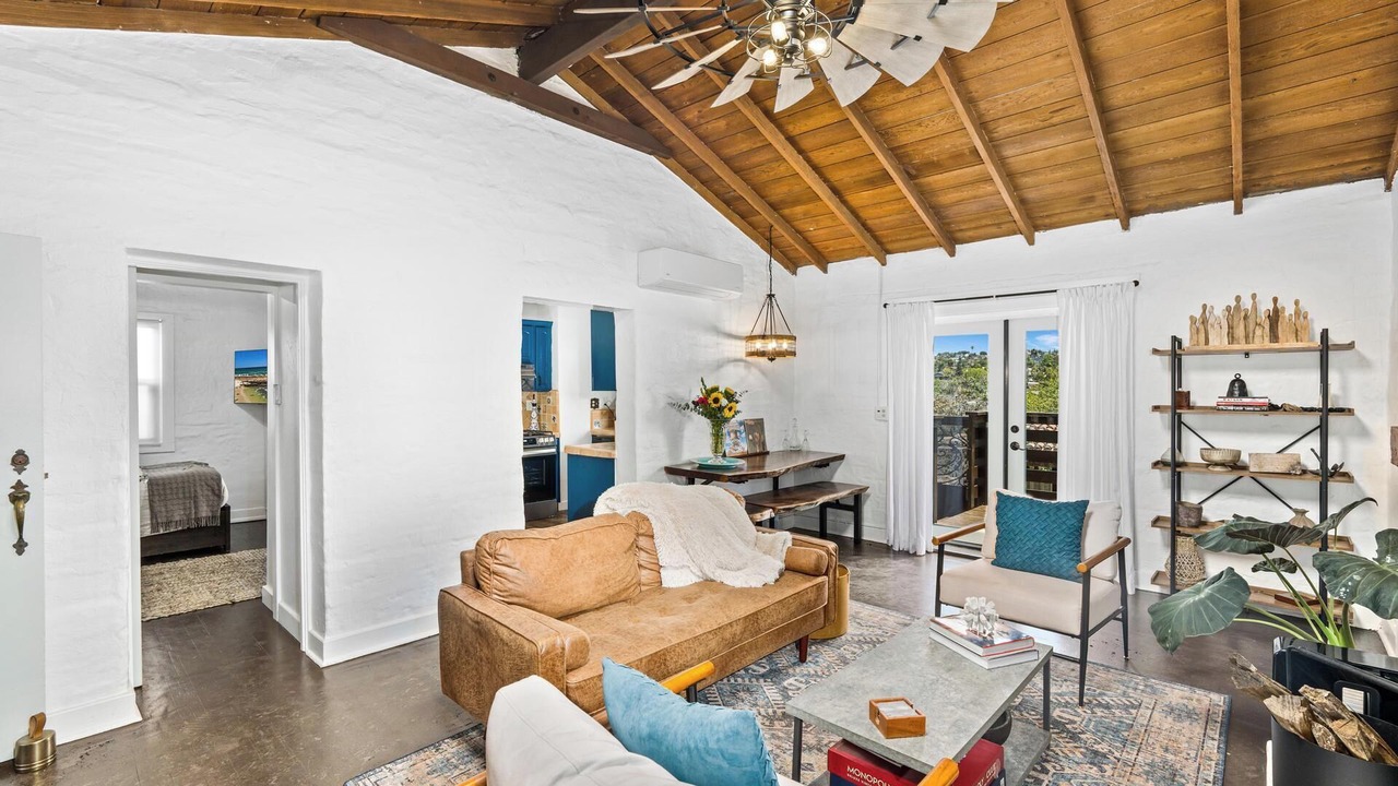Photo of Livingroom in Olde Carlsbad