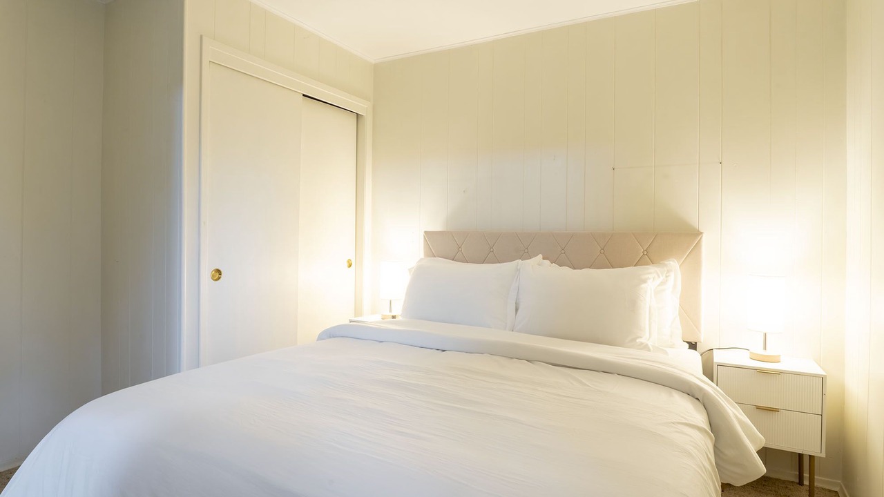 Photo of Bedroom in Northeast Bellevue
