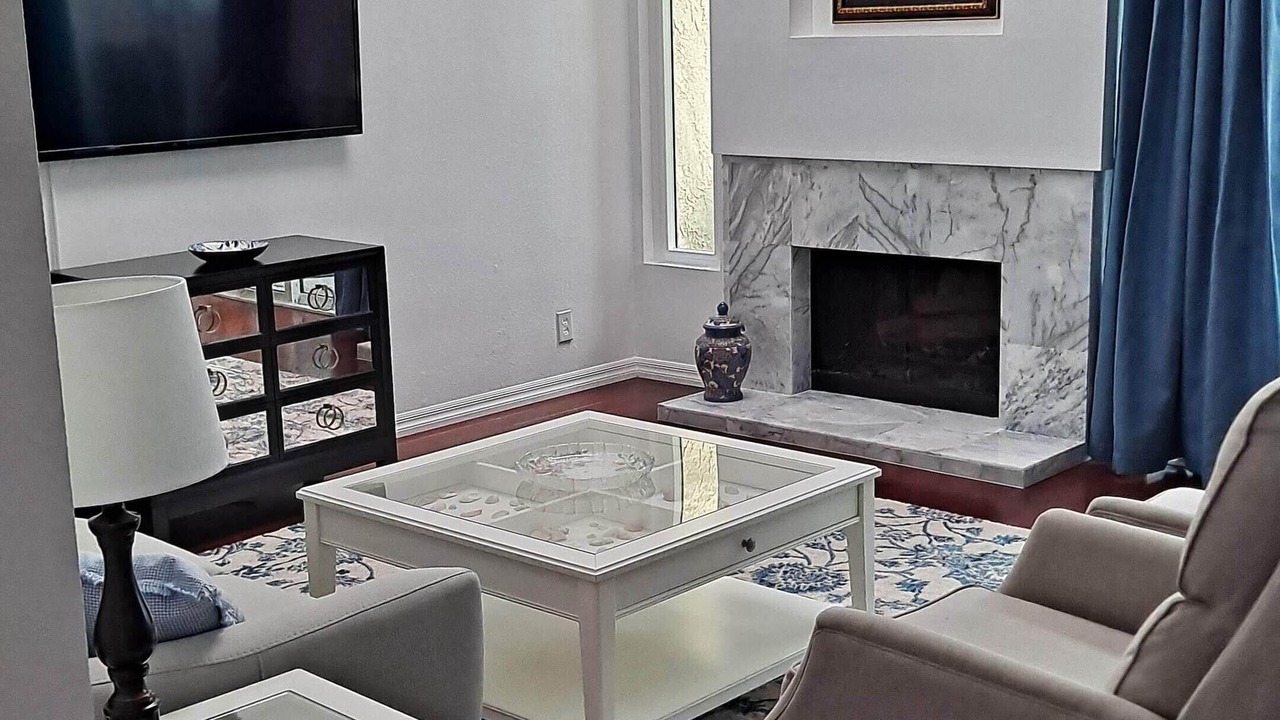 Photo of Livingroom in Woodbridge