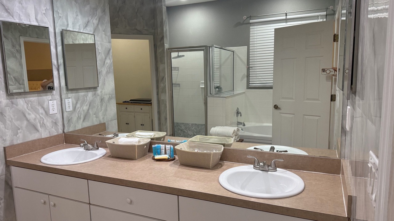 Photo of Bathroom in Riverview