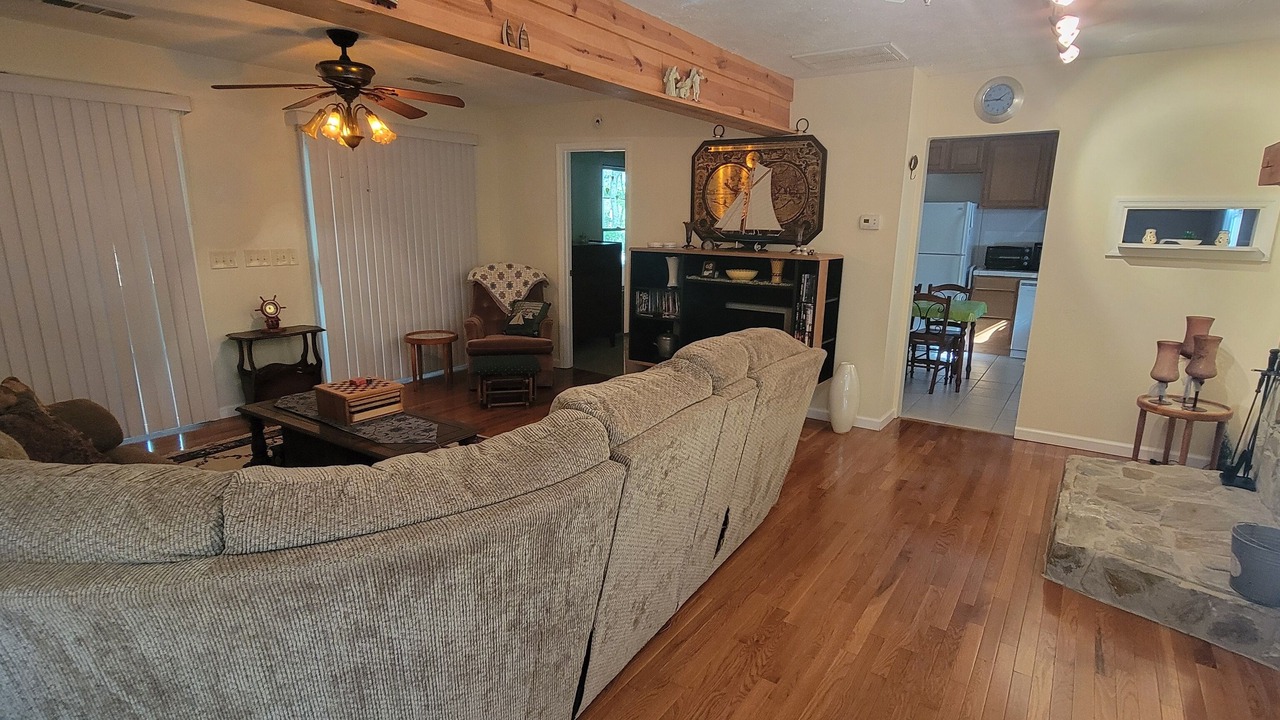 Photo of Livingroom in Westminster