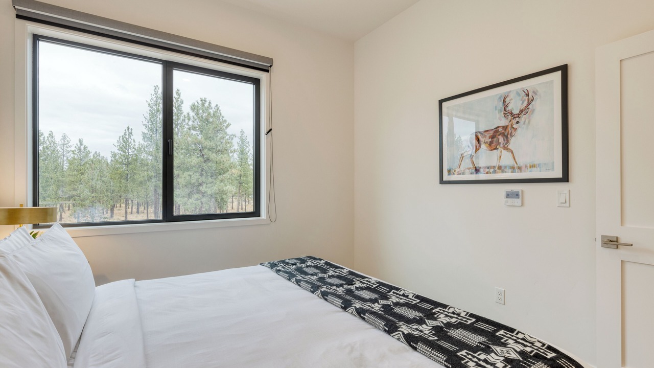 Photo of Bedroom in Bend