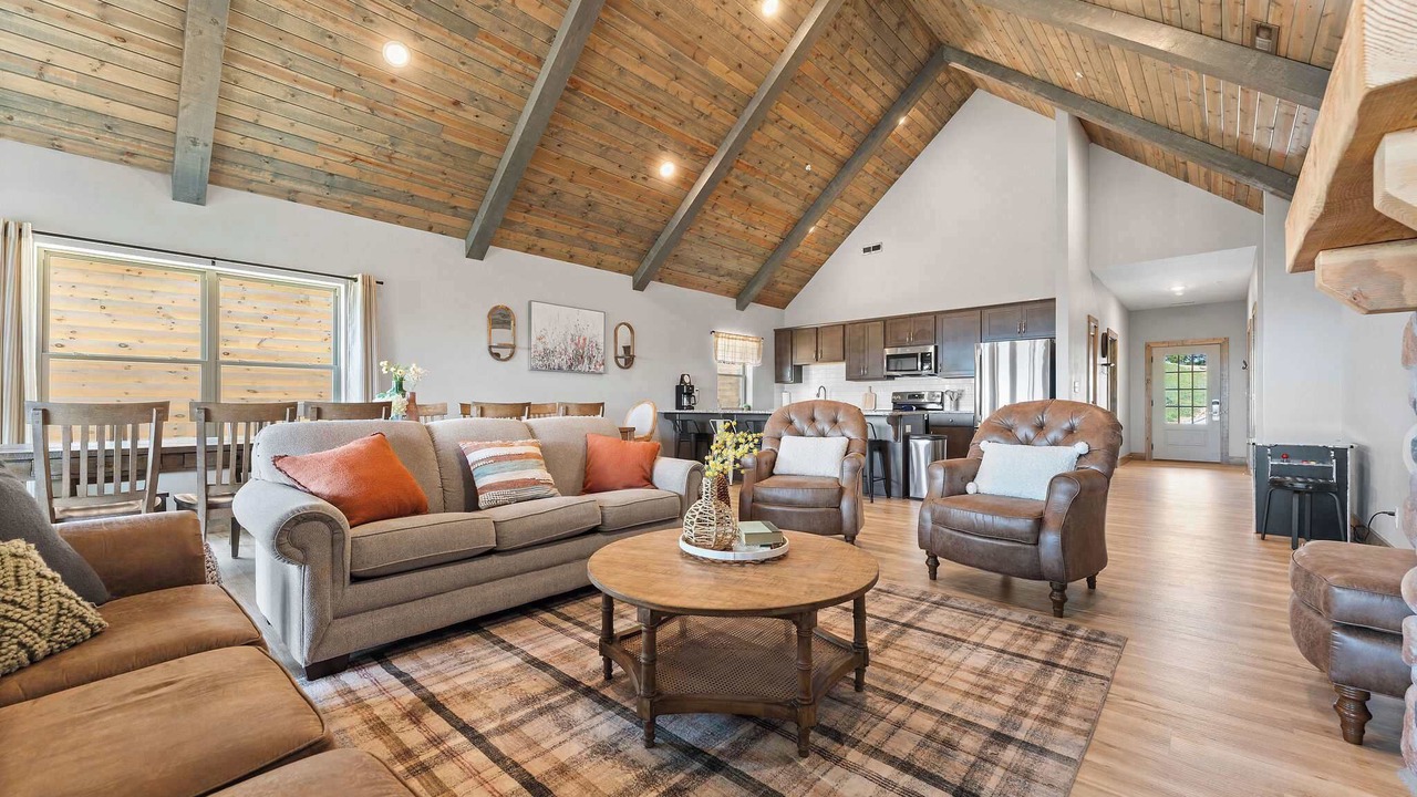 Photo of Livingroom in Table Rock