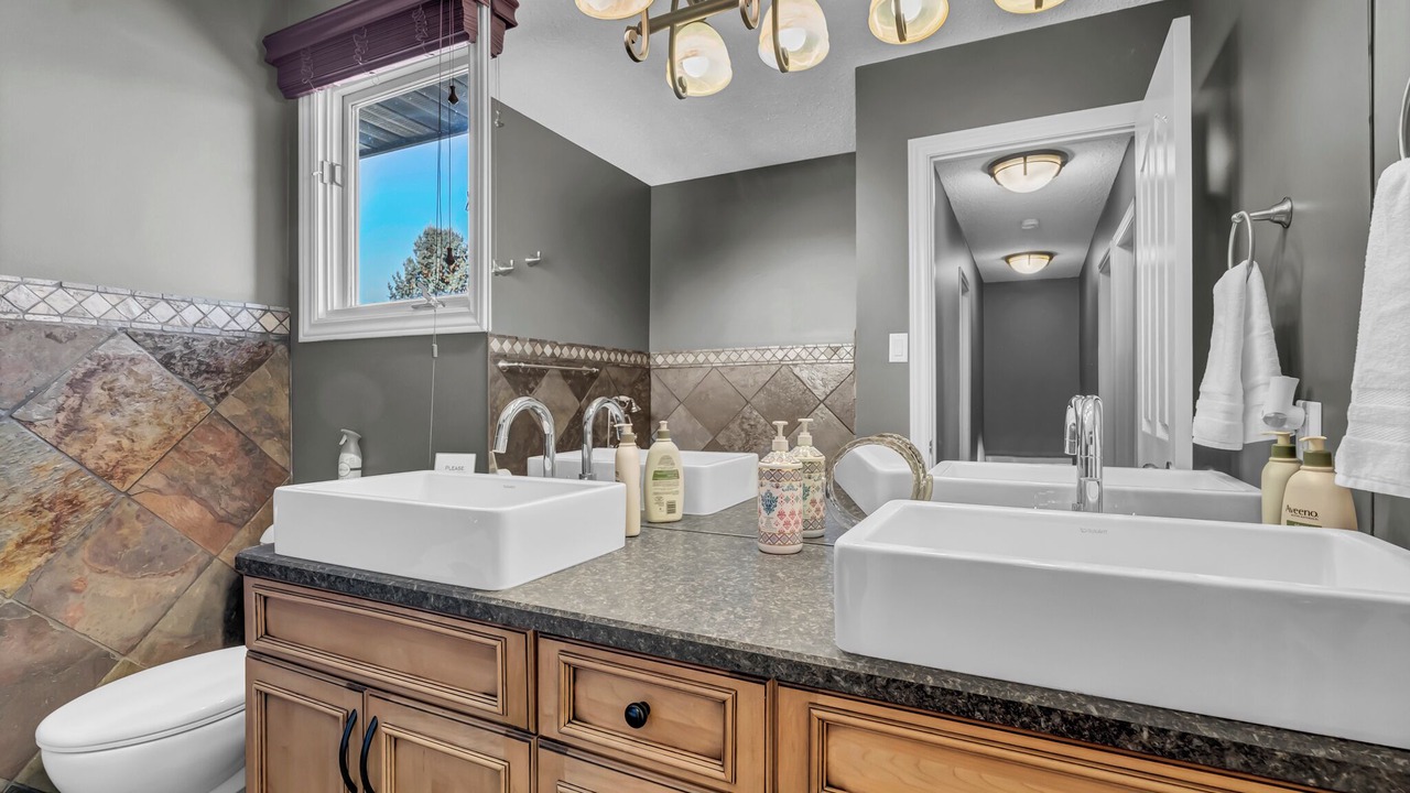 Photo of Bathroom in Medicine Hat