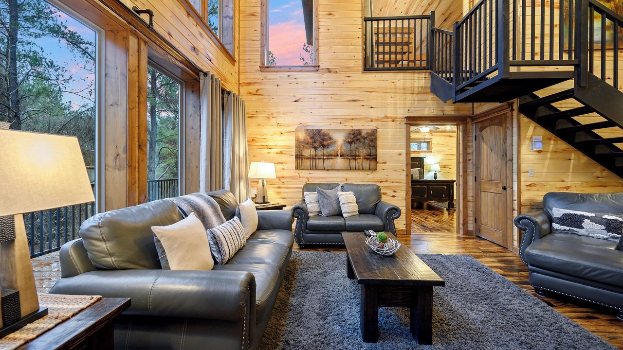 Photo of Livingroom in Hochatown