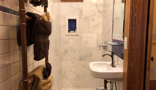 Double Room, Ensuite, City View (Room 19)