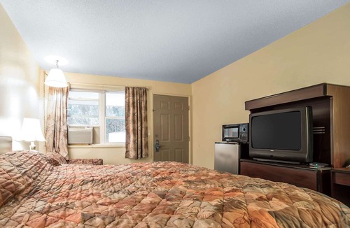 La Grande Hotel | Rodeway Inn La Grande - Island City