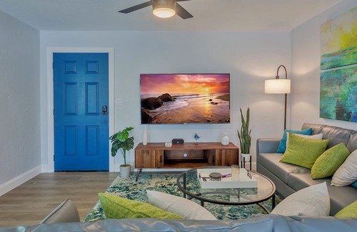 Dunedin Condo | Serene Locale King Beds 3 Miles 2 Downtown Dunedin 1 Mile 2 Honeymoon Island