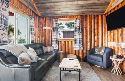 Boyne City Cabin | Vintage Twin Cabin on Lake Charlevoix, Boat Rentals