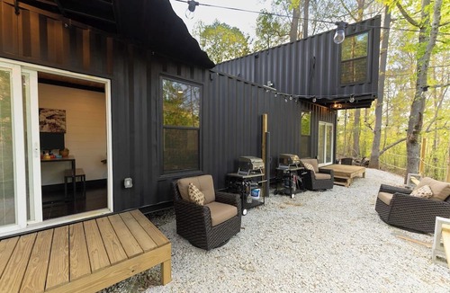 Six Mile Apartment | Lion Den Cabin A at Walterfalls-Upstate SC