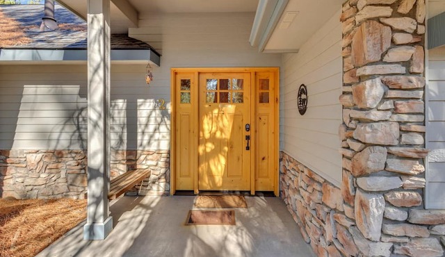 Acacia Lane 2 in Bend