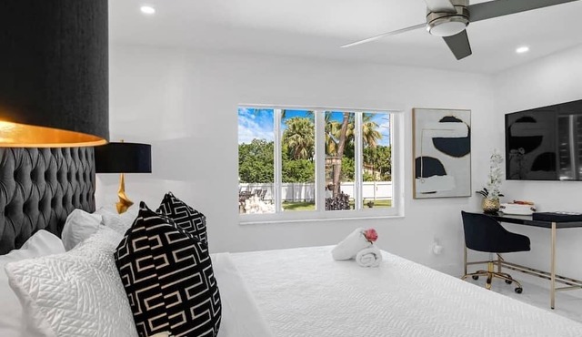 MIA Resort W/POOL/BBQ/Cabana in Miami